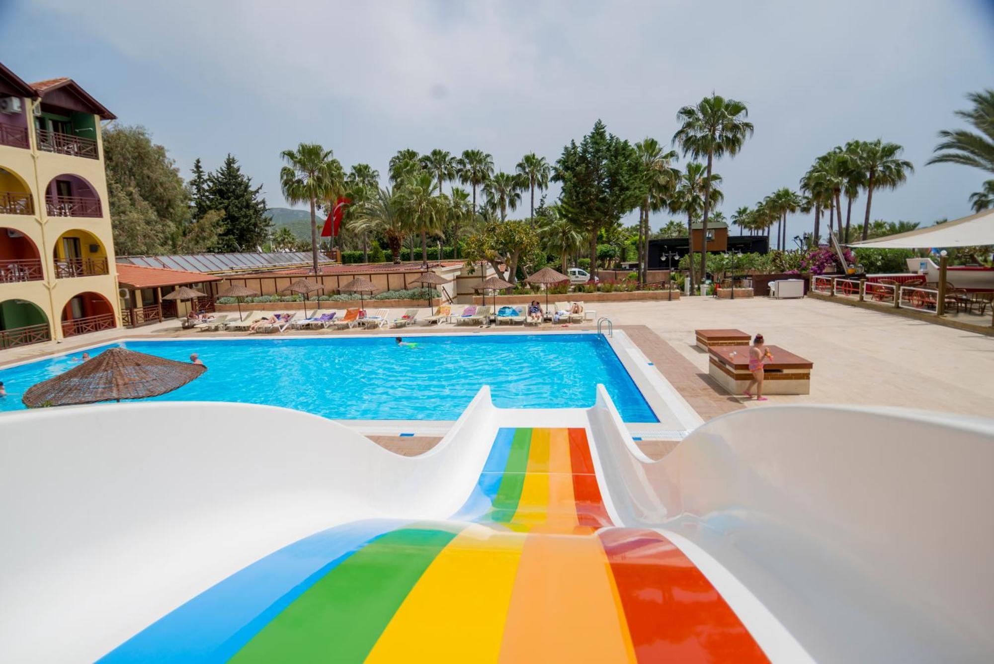 Club Tropical Beach Hotel Toslak Εξωτερικό φωτογραφία