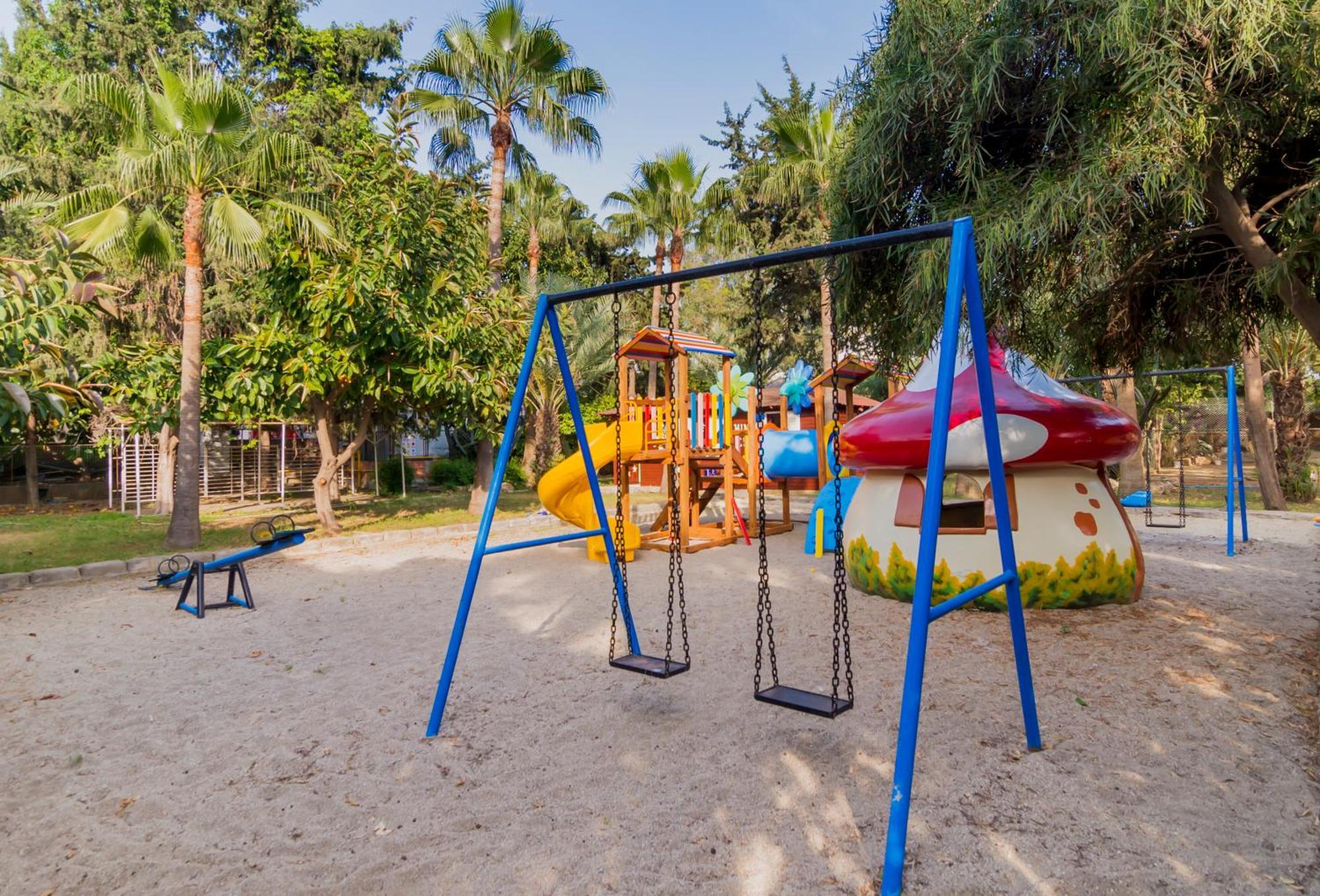 Club Tropical Beach Hotel Toslak Εξωτερικό φωτογραφία